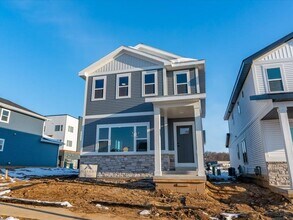 4880 Romaine Rd in Fitchburg, WI - Foto de edificio - Building Photo