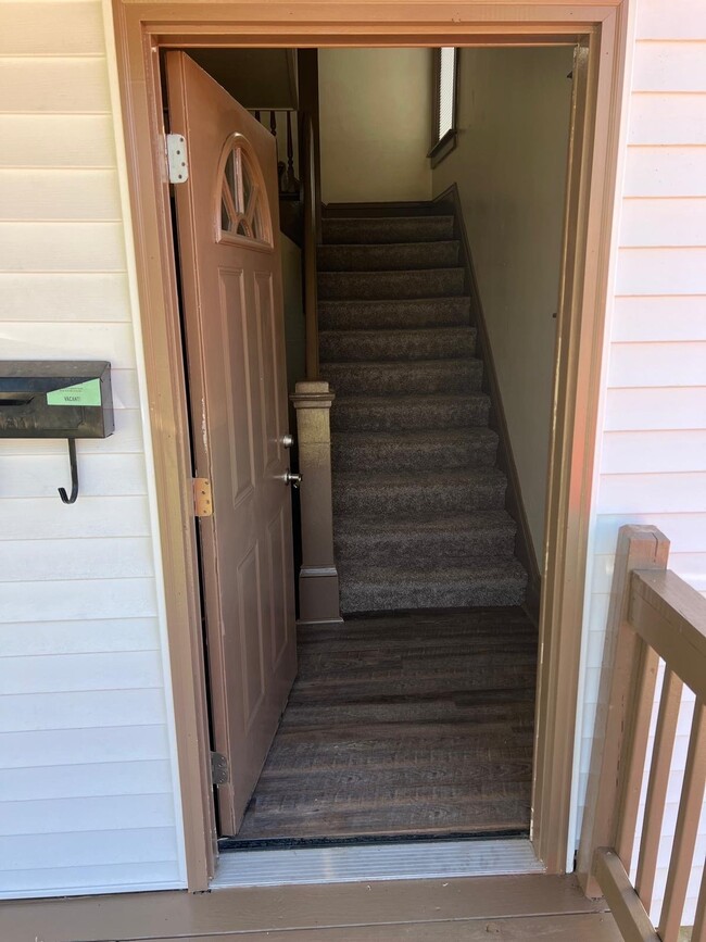 858 9th St in Beloit, WI - Foto de edificio - Building Photo