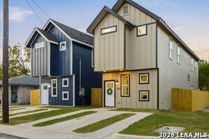 1801 W Southcross Blvd in San Antonio, TX - Building Photo - Building Photo