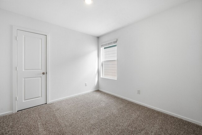 17818 Delmar Hts Ln