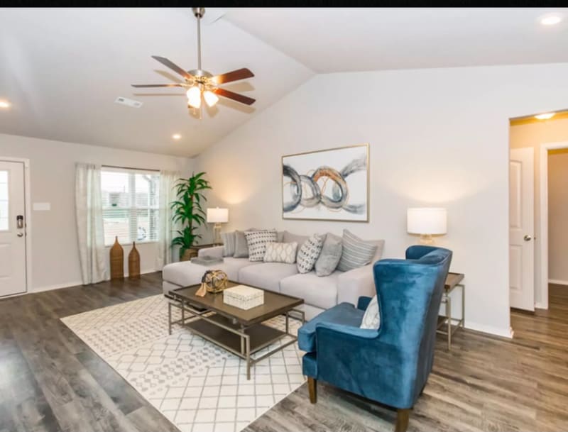 5089 Woodstream Dr in Alexander, AR - Foto de edificio