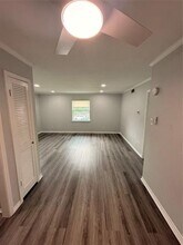 3909 Inwood Rd in Dallas, TX - Building Photo - Building Photo