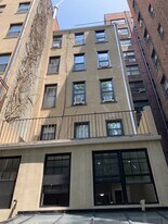 322 E 79th St in New York, NY - Building Photo
