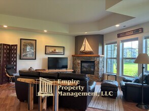 502 Guthrie Place in Dover, ID - Building Photo - Building Photo