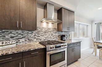 1097 Kingbird Ln in Alvarado, TX - Building Photo - Building Photo