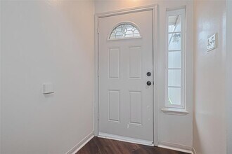 1940 E Allegro St in Houston, TX - Building Photo - Building Photo