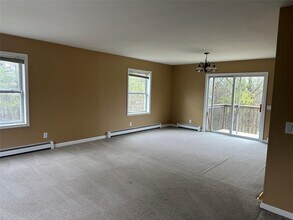 24 Co Rd 10 in Germantown, NY - Building Photo - Building Photo