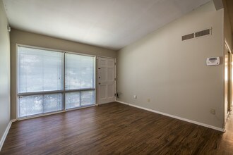 9 Windsor Dr in Little Rock, AR - Building Photo - Building Photo