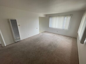 2568-2568 Landis St in San Diego, CA - Building Photo - Building Photo