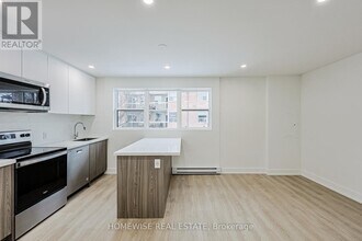 100 Liberty St N in Clarington, ON - Building Photo - Building Photo