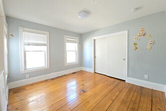 48 Boylston St in Lowell, MA - Building Photo - Building Photo