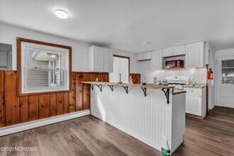 346 Silver Bay Rd in Toms River, NJ - Building Photo - Building Photo
