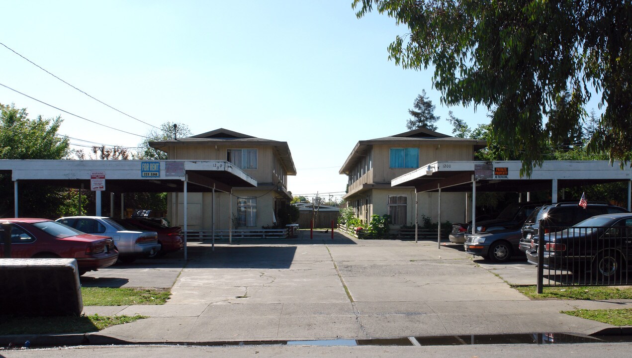 1200 William St in San Jose, CA - Foto de edificio