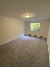 71 Montvale Ave in Stoneham, MA - Building Photo - Building Photo