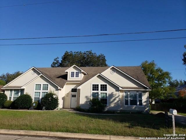 618 E Theissen St, Unit 618 in Boerne, TX - Building Photo