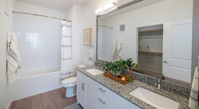 3400 Kyle Crossing in Kyle, TX - Foto de edificio - Building Photo