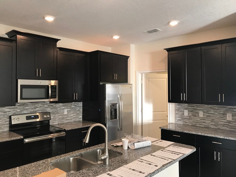 10091 Lovegrass Ln in Orlando, FL - Building Photo