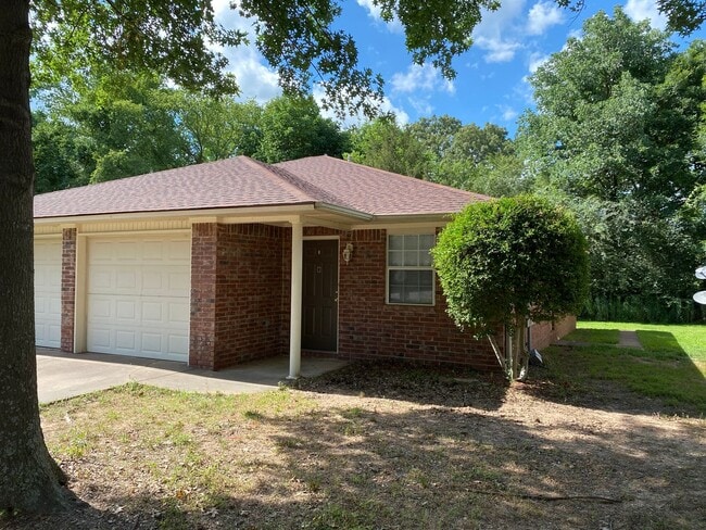 property at 403 Valley Dr