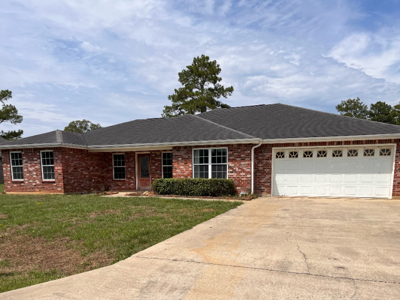 6086 Fagan Cir in Deridder, LA - Building Photo