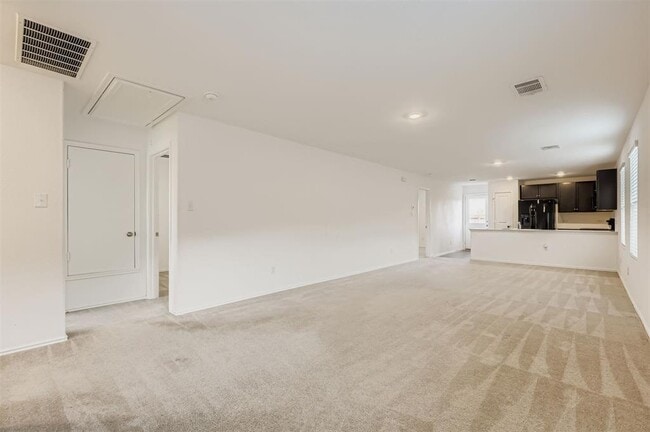 133 Texas Angel Wy in Jarrell, TX - Building Photo - Building Photo