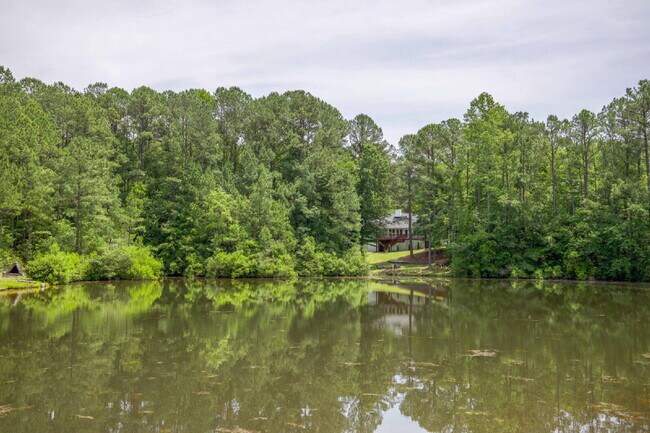 806 Sumac Ln in Vass, NC - Building Photo - Building Photo