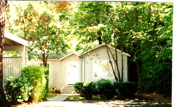 874 2nd St in Santa Rosa, CA - Building Photo