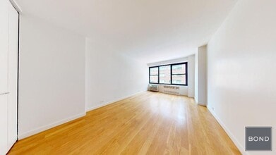 145 Fourth Avenue in New York, NY - Building Photo - Building Photo