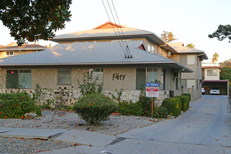 50 S Meridith Ave in Pasadena, CA - Building Photo - Other