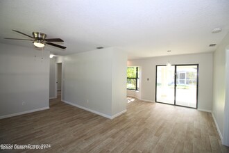 725 Dalhart Ave SW in Palm Bay, FL - Building Photo - Building Photo