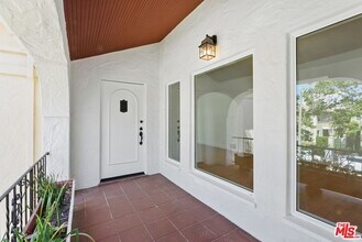 1132 S Wooster St in Los Angeles, CA - Building Photo - Building Photo