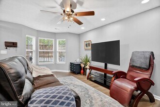 8031 Brookstone Ct in Severn, MD - Building Photo - Building Photo
