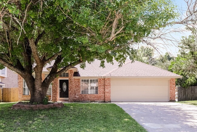 property at 817 Clover Hill Ln