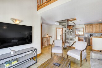 304 N Main St, Unit ID1386182P in Breckenridge, CO - Foto de edificio - Building Photo