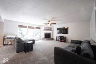 14543 Gooseberry Dr in Fishers, IN - Building Photo - Building Photo