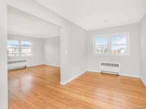 226 Kingston Ave in Yonkers, NY - Building Photo - Building Photo