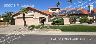 10552 E Mission Ln in Scottsdale, AZ - Building Photo