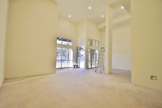 Balcones Lofts in Balcones Heights, TX - Building Photo - Interior Photo