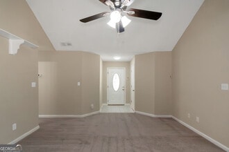 123 Willow Springs Ln in Stockbridge, GA - Building Photo - Building Photo