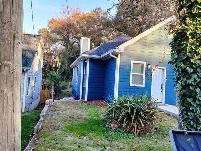 929 N Grand Ave NW in Atlanta, GA - Building Photo - Building Photo