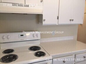 37 Ashton St in Charleston, SC - Building Photo - Building Photo