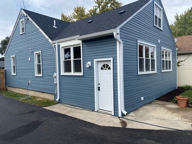 9705 Oak Park Ave in Oak Lawn, IL - Building Photo - Building Photo