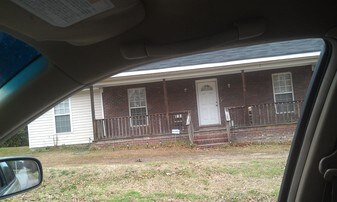 7247 Pinedale Dr in Columbia, SC - Building Photo