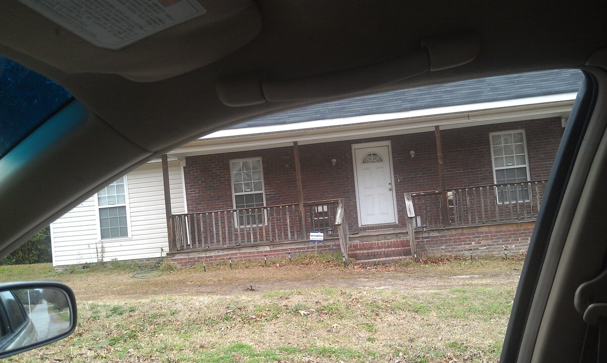 7247 Pinedale Dr, Unit 16H in Columbia, SC - Foto de edificio