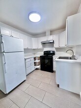 The Villa Apartments in San Jose, CA - Foto de edificio - Building Photo