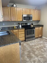 1196 E 6600 S in Murray, UT - Foto de edificio - Building Photo