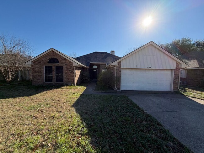 808 Creekside Dr in Mesquite, TX - Building Photo - Building Photo