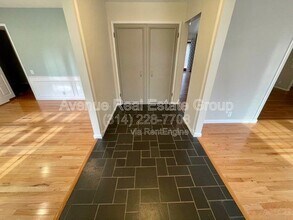 514 Redondo Dr in Chesterfield, MO - Building Photo - Building Photo