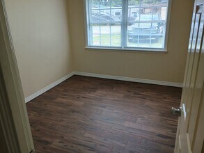 6422 Eva St in Milton, FL - Building Photo - Building Photo