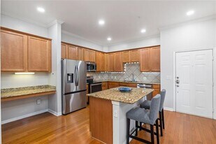 800 E 15th St in Plano, TX - Building Photo