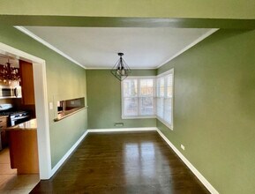 3701 W North Shore Ave in Lincolnwood, IL - Building Photo - Building Photo